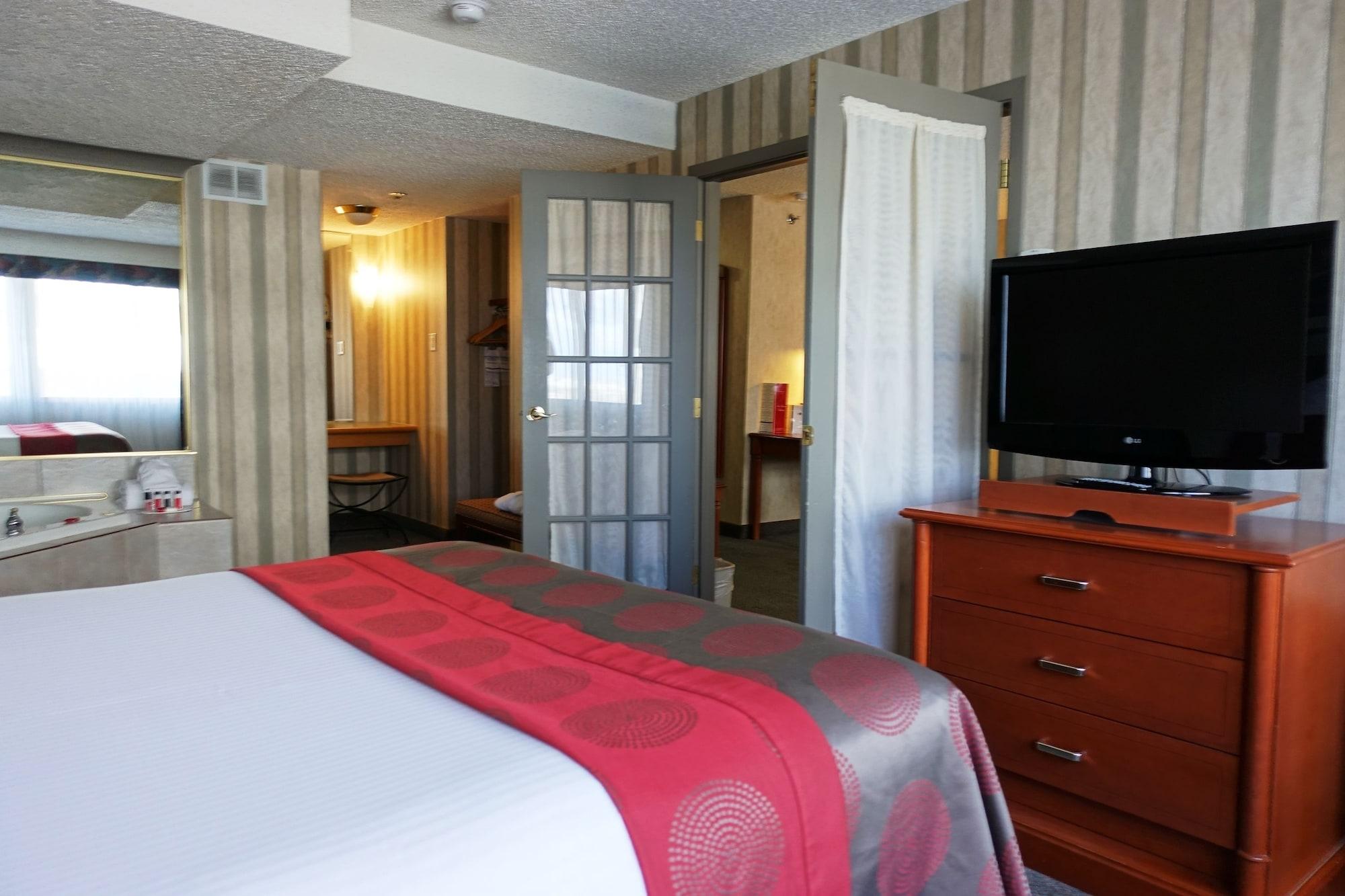 Готель Ramada Plaza By Wyndham Regina Downtown Екстер'єр фото